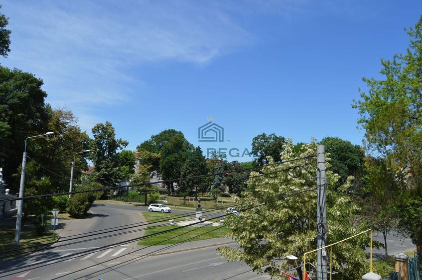 Cladire 4 nivele in centrul istoric - 22