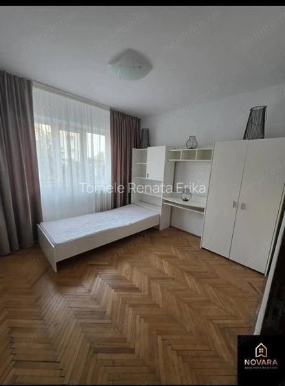 3 camere zona Decebal etaj 1