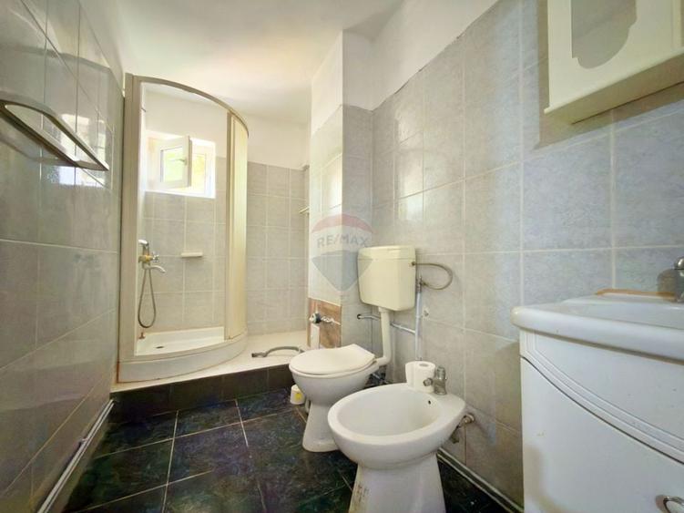 Apartament 3 camere, parter, centrală proprie – Aurel Vlaicu, Arad - 11