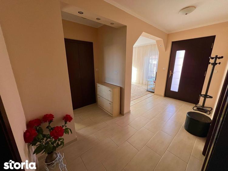 Casa parter 3 camere, garaj si anexa - 12