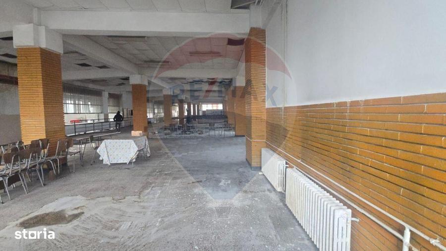 INCHIRIERE Spatii de birouri si multifunctional de 1750 mp - 2