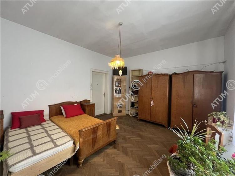 Casa individuala cu 4 camere si teren 900 mp zona Calea Poplacii - 16