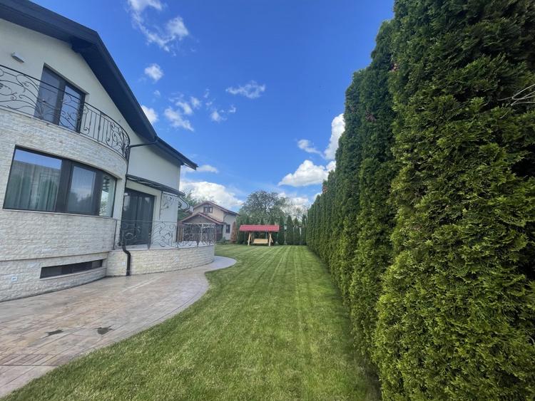 Cornu de Jos  Doua  case moderne, crama la subsol, prosumator - 4