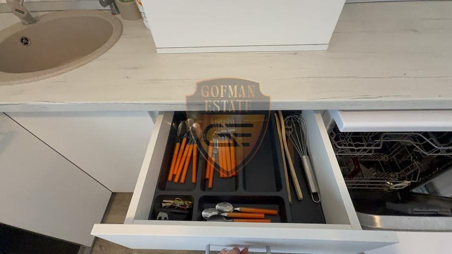 3 camere, Faleza Nord zona Spectrum, et 1, vedere la mare, centrala gaz, A/C - 11