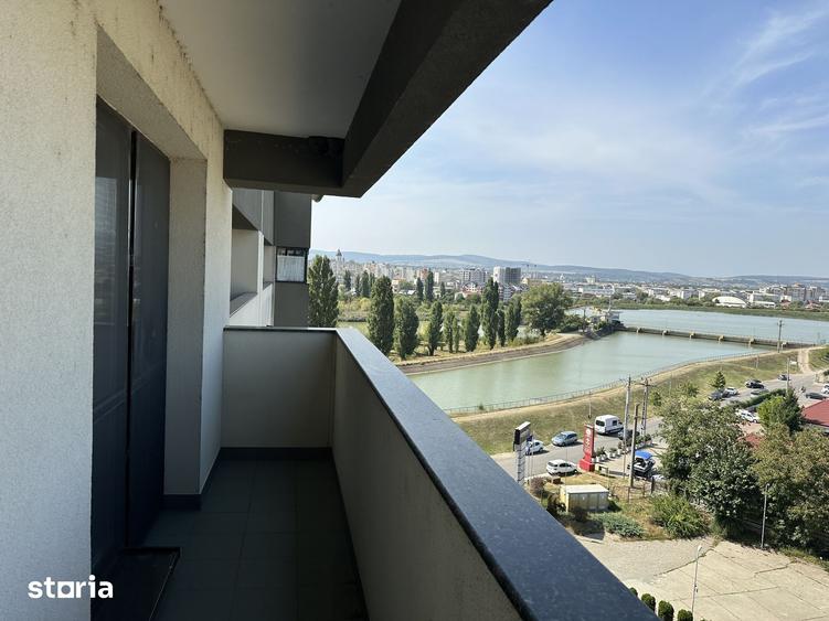 Apartament cu 3 camere în Șerbănești