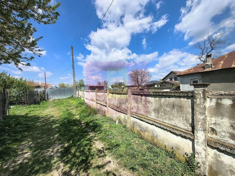 Teren de 975 mp, în Poșta