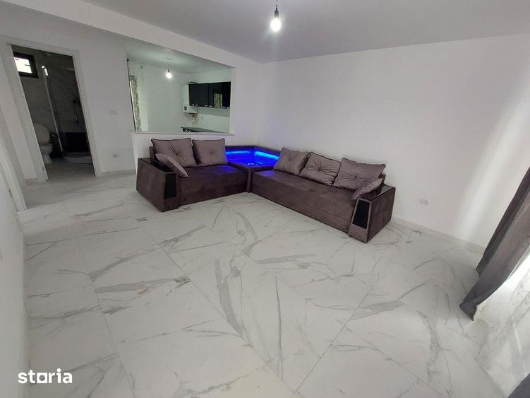 Casă cu 3 camere cu Teren 300 Mp în Central