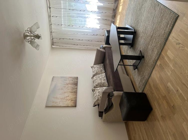 Apartament cu 3 camere decomandat în Griviței
