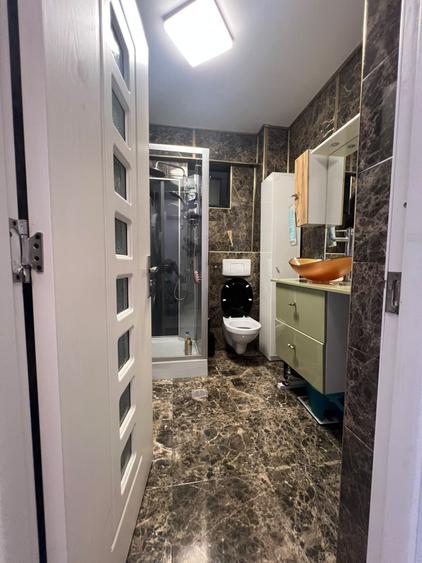 Apartament cu 3 camere decomandat, mobilat în Bucureștii Noi