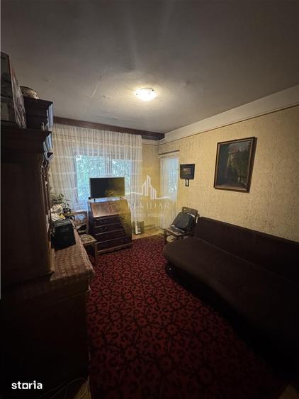 Apartament cu 4 camere decomandat în Bucovina