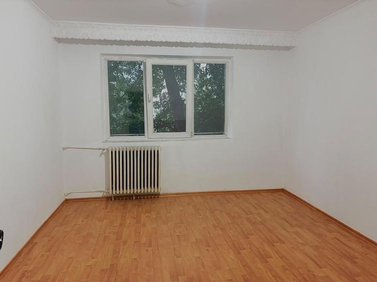 Garsonieră în Narcisa