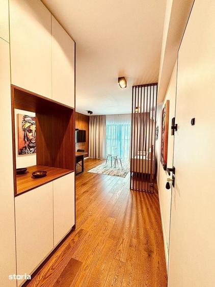 Apartament cu 2 camere semidecomandat, mobilat în 13 Septembrie