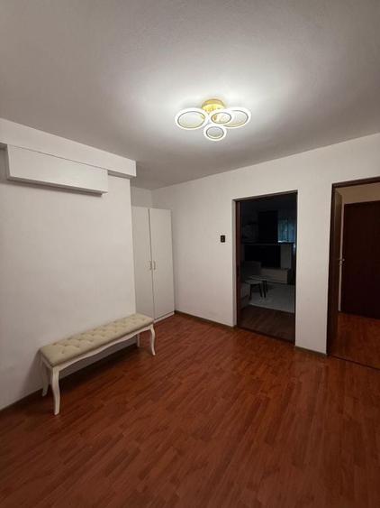 APARTAMENT 4 CAMERE DECOMANDAT - 1