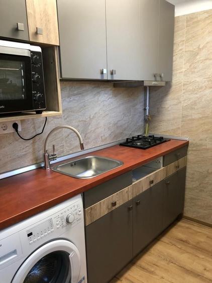 Apartament cu 2 camere semidecomandat, mobilat în Gheorgheni