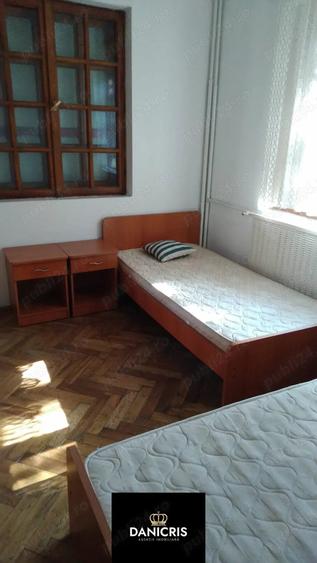 Casă cu 6 camere cu Teren 502 Mp în Central