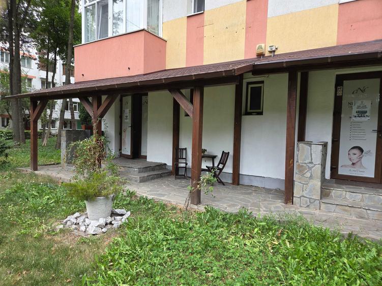 Apartament cu 2 camere semidecomandat în Exterior Vest