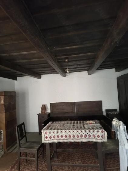Casă cu Teren 31 Mp în Central