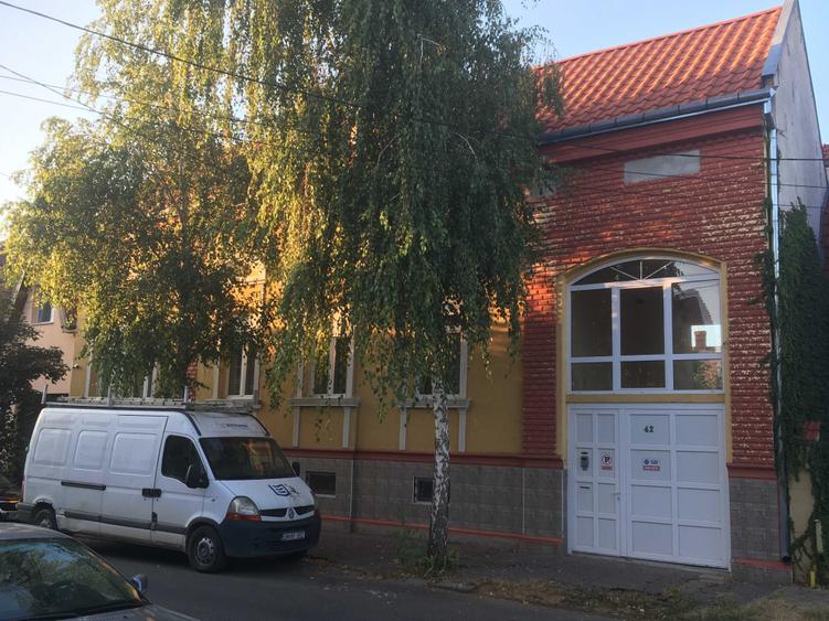 Casă cu 3 camere decomandat cu Teren 311 Mp în Horea