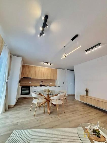 Apartament cu 2 camere decomandat, mobilat în Confecții