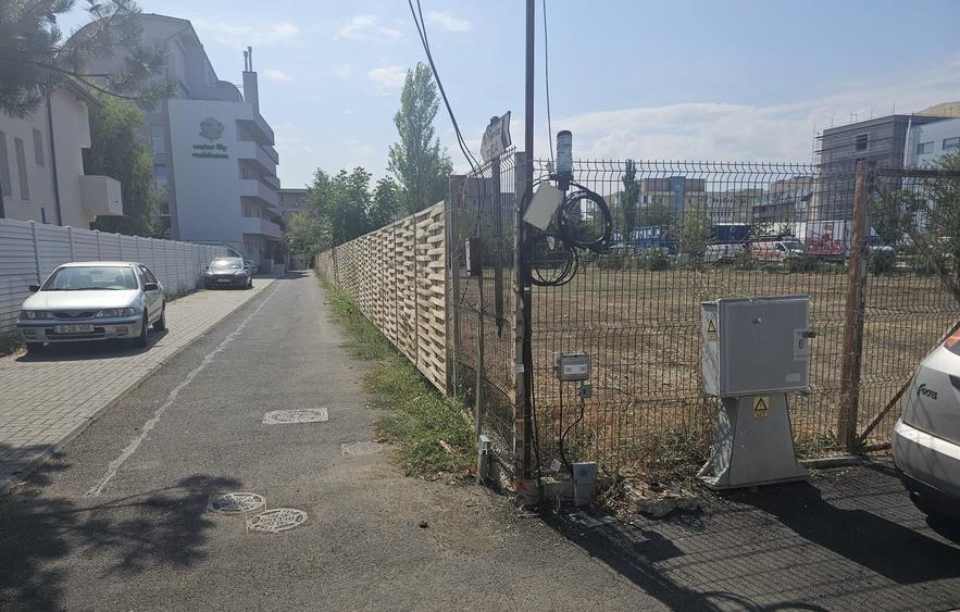 Vanzare Teren Baneasa Lac=Petrom City - 12