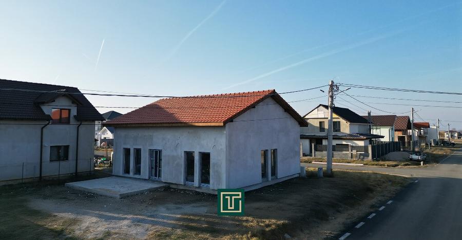 Casa noua cu 3 camere cu posibilitate de extindere in Fantanele - 1