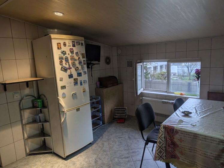 De Inchiriat .Garsoniera complect utilata cu toate utilitatile 50 mp - 7