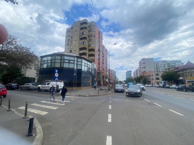 Spatiu comercial de inchiriat pe Bulevardul Ion Mihalache 60-62, Bucuresti - 2