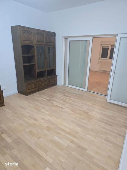 Casa 4 camere zona Banu Manta Titulescu,Grivitei - 16