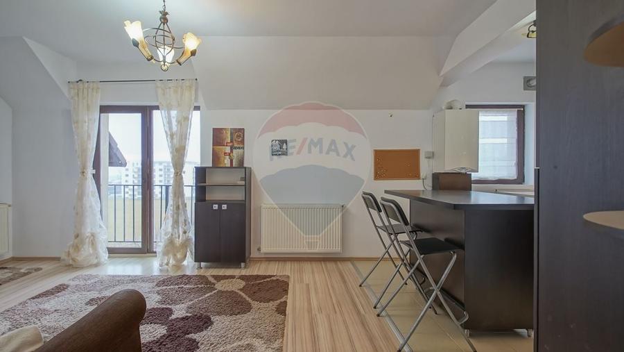 Apartament 3 camere pe două niveluri, cu parcare, Cartierul Toamnei - 3