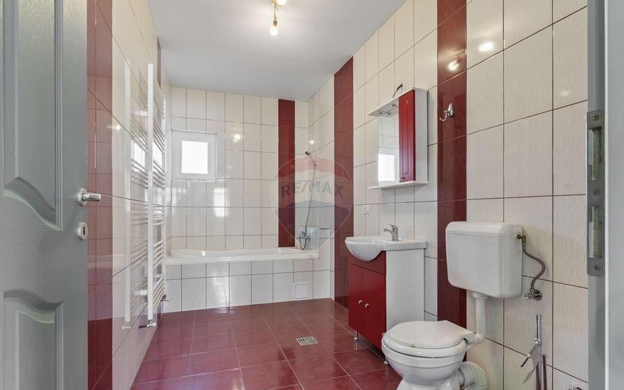 Casa noua 246 mp cu teren 1363 mp de vanzare Sannicolau... - 10