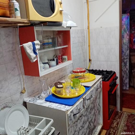 Inchiriez apartament cu doua camere - 3