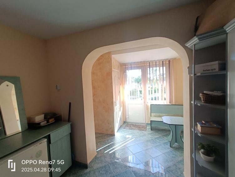 Apartament cu 3 camere și spațiu comercial de vânzare in Reghin str. Făgărașului - 6