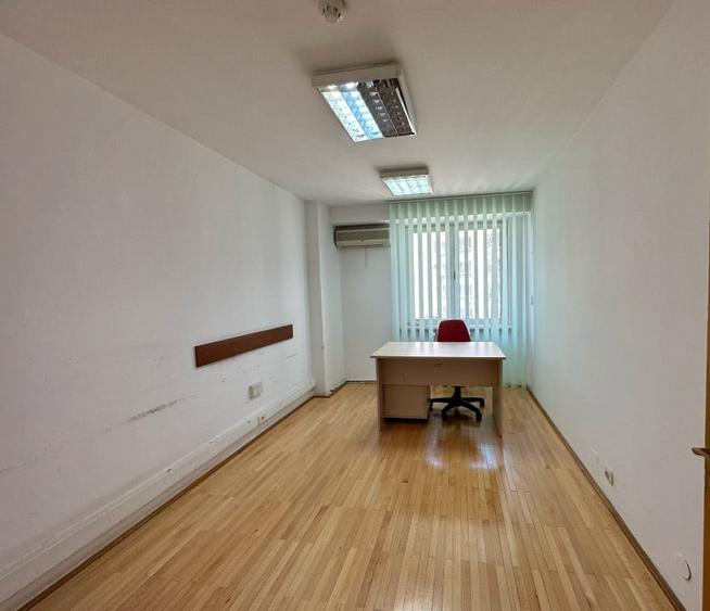 De vanzare spatiu in cladire dedicata pentru birouri Piata Natiunile Unite - 3