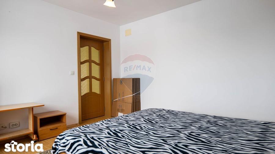 Casa / Vila cu 5 camere de vanzare - 5