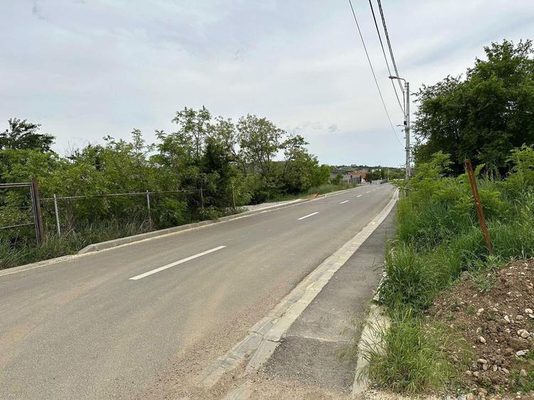 Teren de vanzare , strada Caisilor, zona Dealuri, Oncea - 3