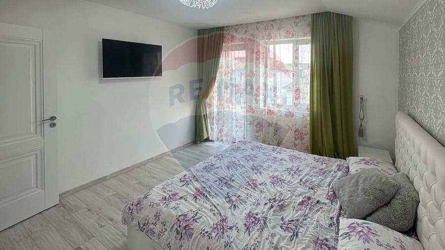 De inchiriat casa moderna  cu 4 camere, in Santandrei - 10