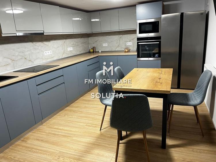 Casă/pensiune spațioasă &icirc;n Berchez, Maramureș! - 1