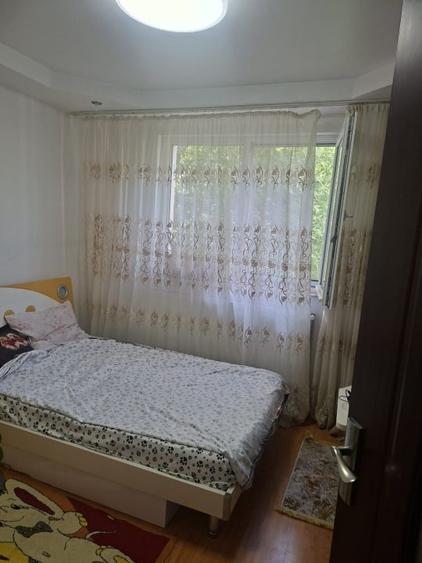 Apartament 3 camere, circular, 50 mp, centrala, balcon, Eroii Revolutiei - 1