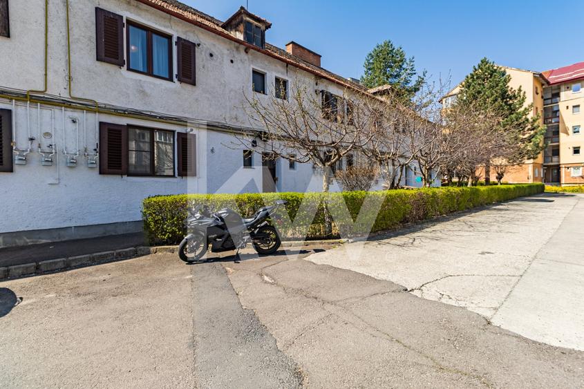 Garsonieră spatioasa - 48mp utili - Pietonala Racadau - parcare+gradina - 13