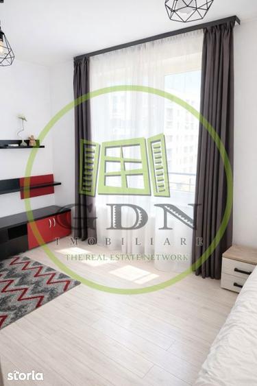 Inchiriere apartament camere decomandat, cu parcare Coresi Tractorul - 1
