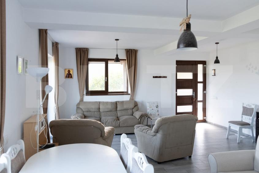 Casa individuala, 4 dormitoare, 210 mp, 450 mp teren, garaj, zona Metro/Vivo - 6