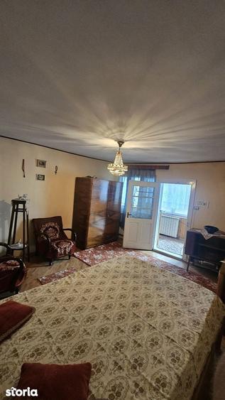 Casa spa?ioasa cu teren generos Lere?ti, Arge? - 13