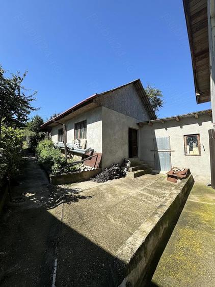 Vand casa cu mansarda - 3