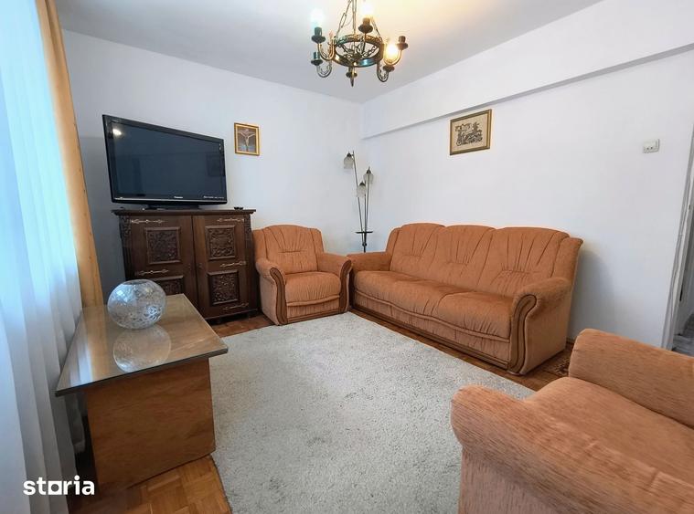 Apartament cu 2 camere semidecomandat în Victoriei