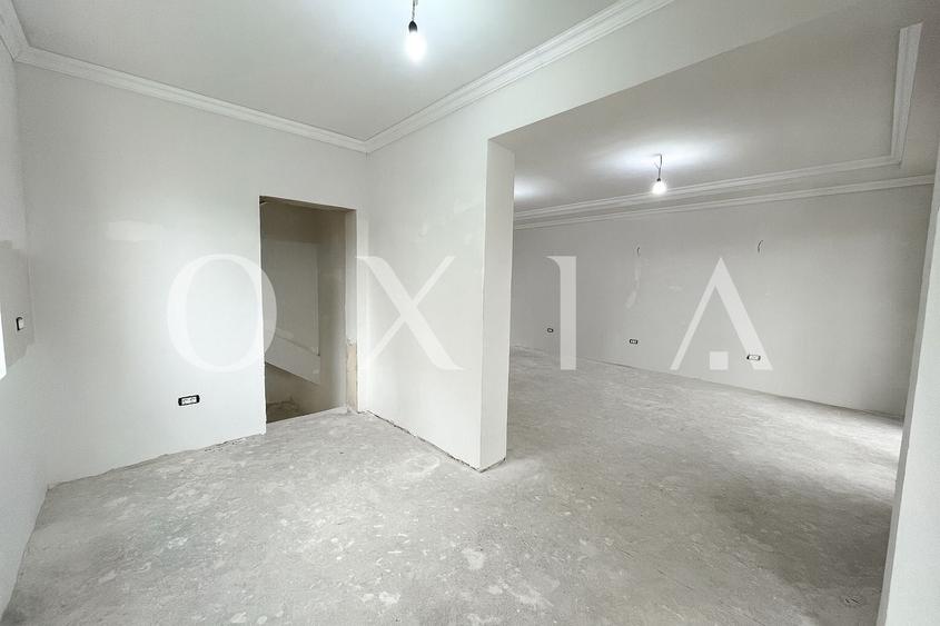 Duplex cu 5 camere cu Canalizare în Săcălaz