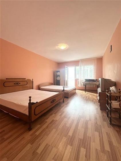 Casa din Caramida S+P+1E, 10 camere, Faleza Nord - 22