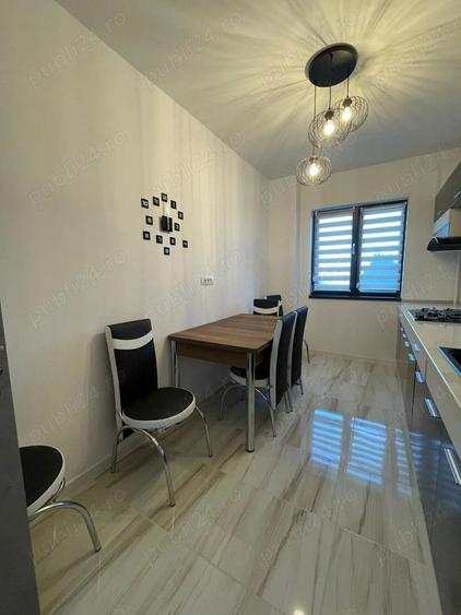 Apartament de vanzare - 4