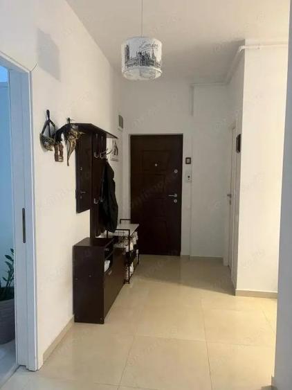 Apartament 3 camere Laminorului decomandat 85 mp, etaj 3 ,metrou 4 min - 2