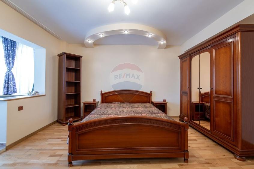 DE INCHIRIAT Apartament cu 4 camere în zona Scriitorilor - 4