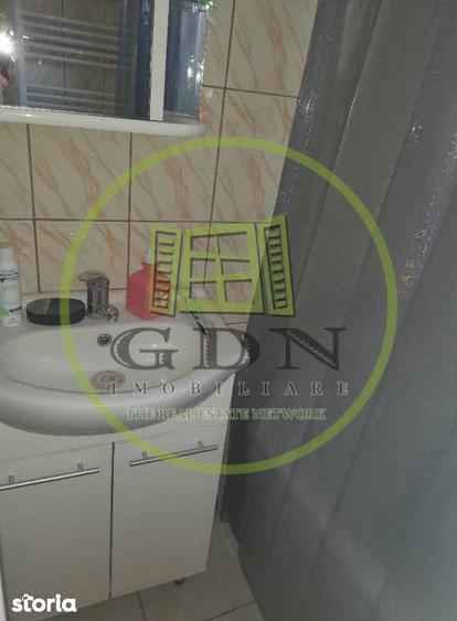 Casă cu 4 camere cu Teren 300 Mp în Central